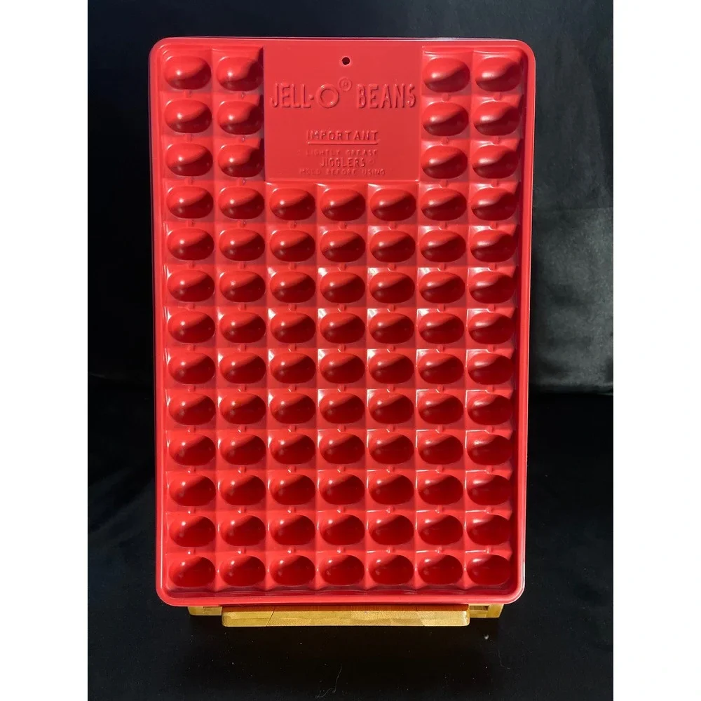 Vintage Jell-O Beans‎ Jiggler Mold Red Plastic Jelly Bean Candy Tray 88 Cavity